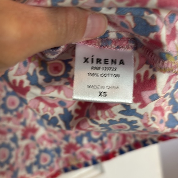 Xirena Floral Sleeveless Top - Red and Blue - Picture 3 of 5